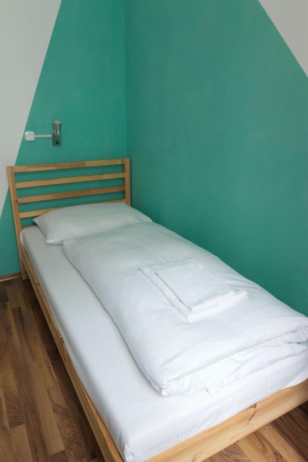 Hotel Pension Arpi Βιέννη Εξωτερικό φωτογραφία