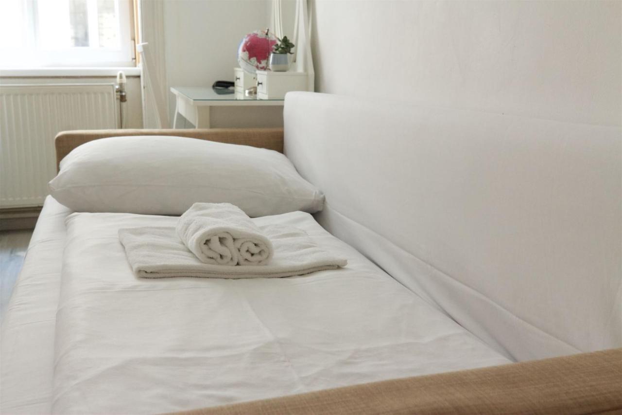 Hotel Pension Arpi Βιέννη Εξωτερικό φωτογραφία